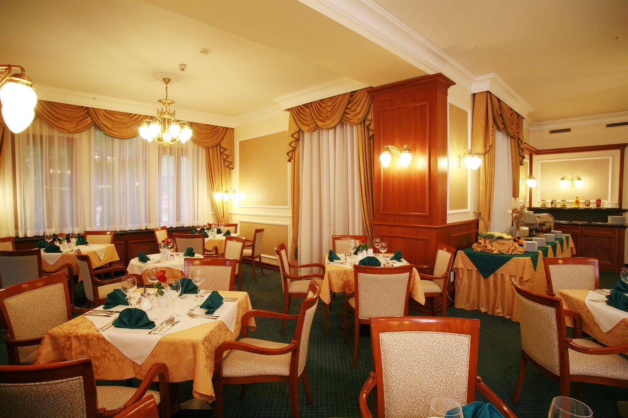 Villa Ritter Karlovy Vary Luaran gambar